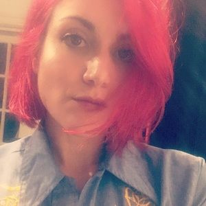 Meet your Posher, Gina